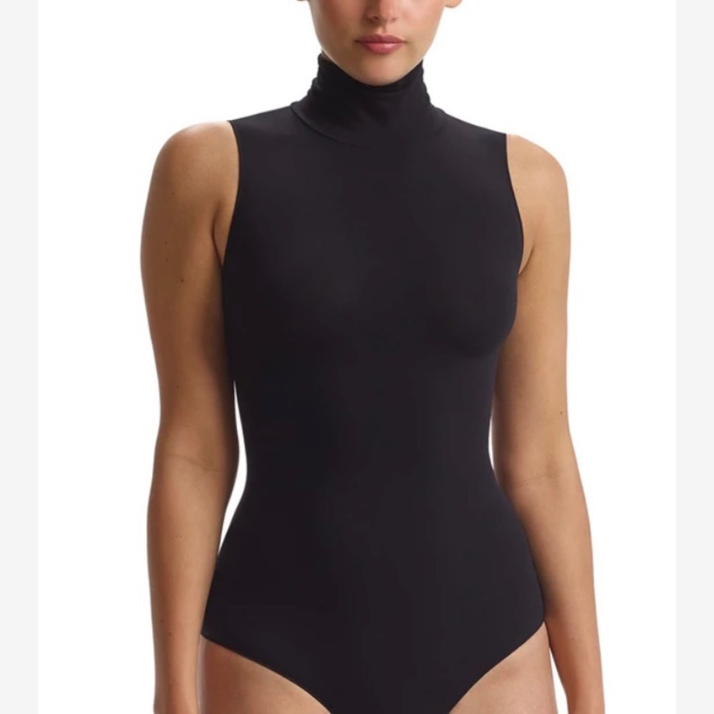 Commando Sleeveless Turtleneck Bodysuit